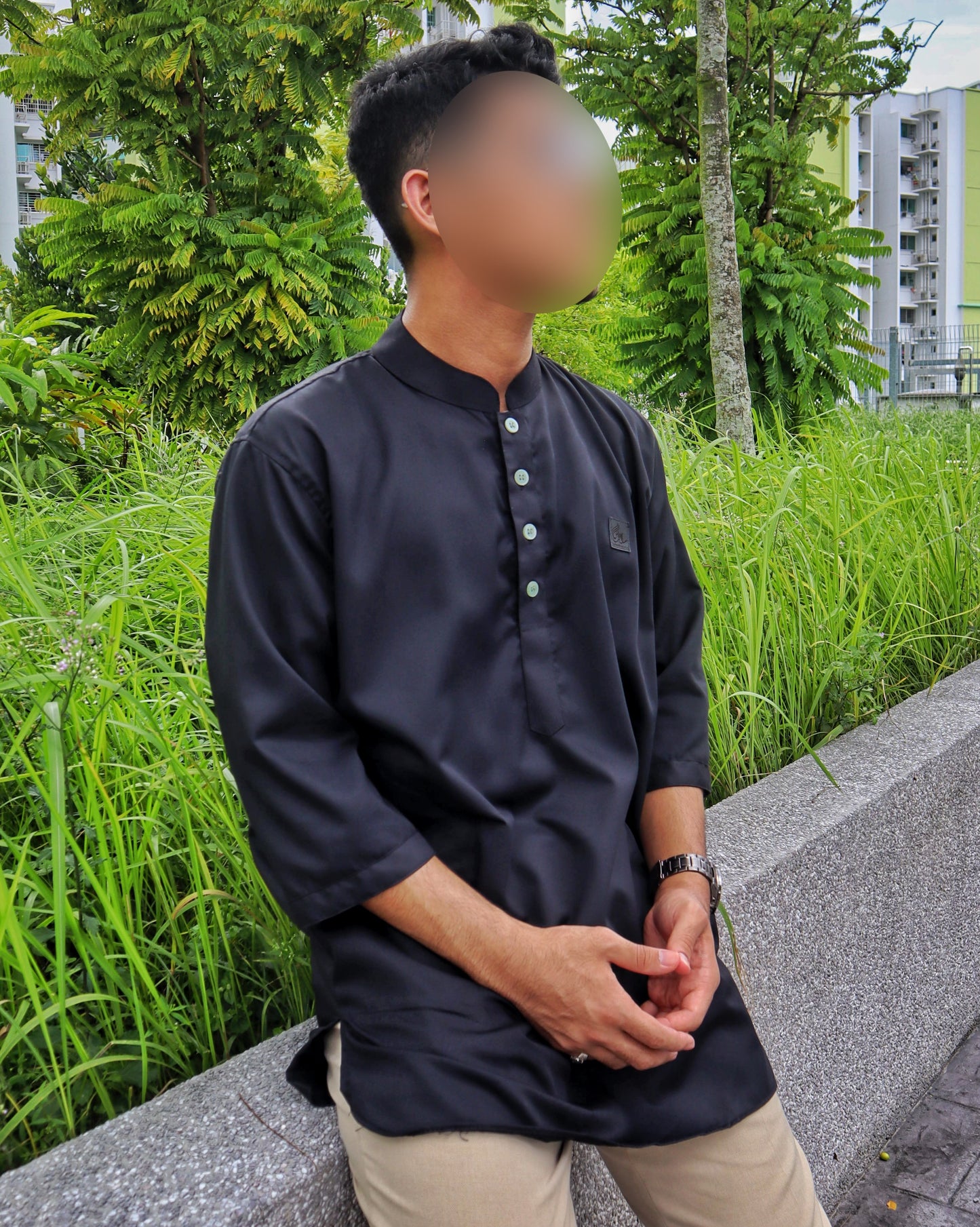 Black ‘Al Ghuraba’ Kurta